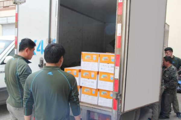 公司工會開展“夏送清涼”活動